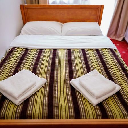 Promenada Zegrze Hotel Бялобжеги Екстериор снимка